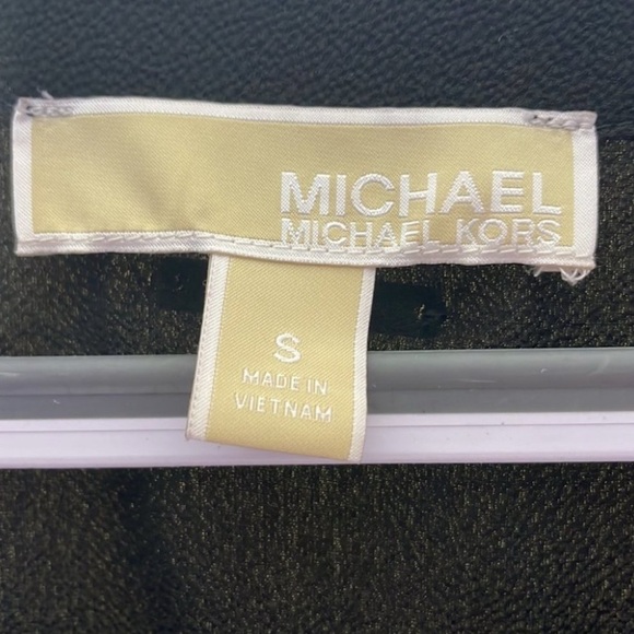 Michael Kors Size S Semi Sheer Black Long Bell Sleeve V Neck Lightweight Blouse - Picture 5 of 7